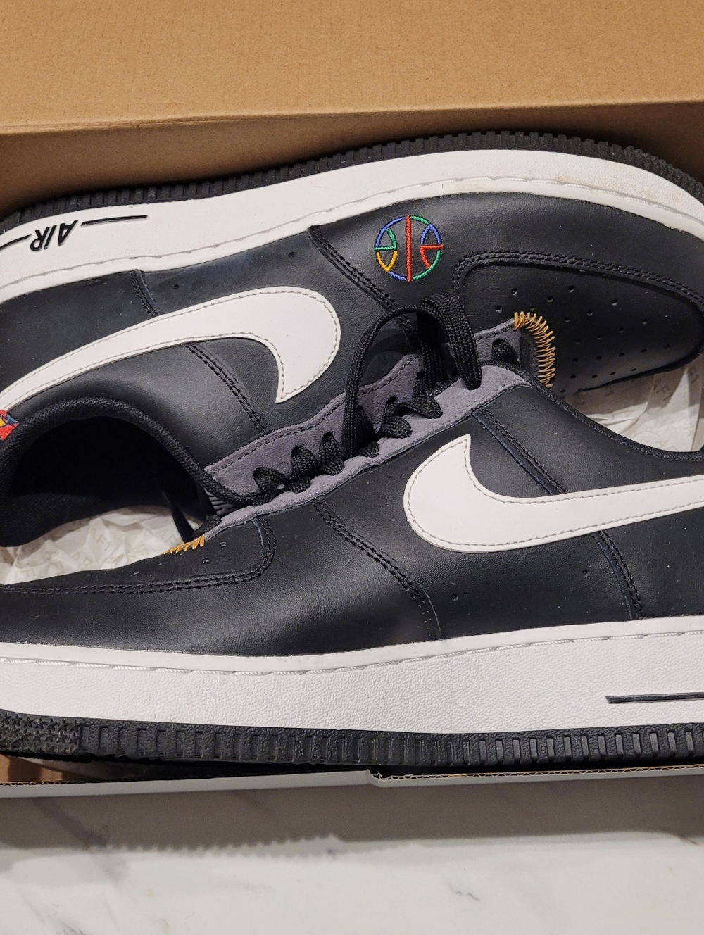 Nike Air Force 1 ’07 LV8 Sneakers Black Multicolor Men’s Size 8.5